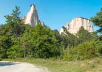 Sandsteinberge auf Fahrt vor Melnik